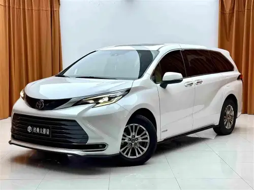 Toyota Sienna, 2023
