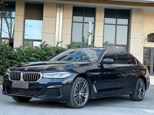 BMW 5-Series, 2023