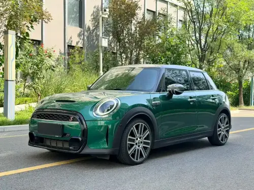 Mini MINI, 2022