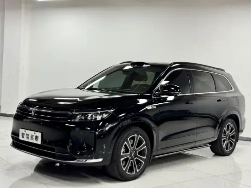 AITO M7, 2024