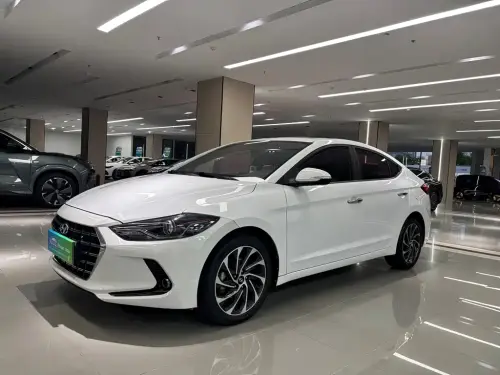 Hyundai Elantra, 2019