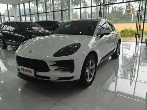 Porsche Macan, 2020