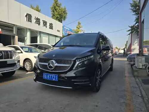 Mercedes-Benz V-Class, 2023