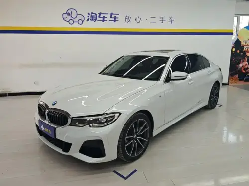 BMW 3-Series, 2022