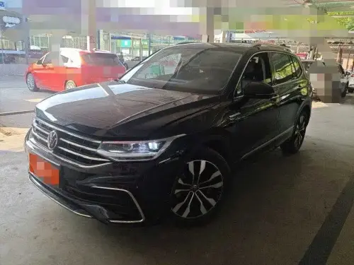 Volkswagen Tiguan, 2023
