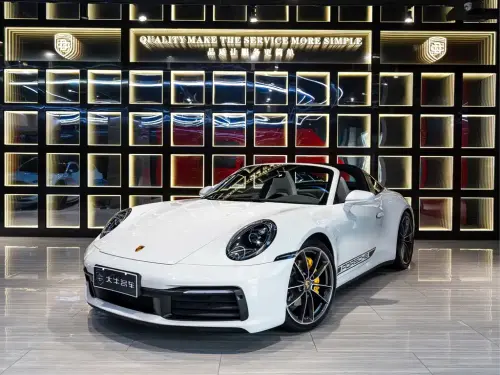 Porsche 911, 2022