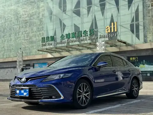 Toyota Camry, 2023