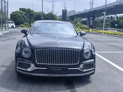 Bentley Flying Spur, 2023