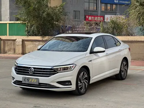 Volkswagen Sagitar, 2022