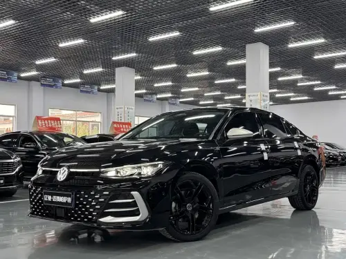 Volkswagen Passat, 2025
