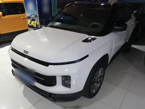 Geely ICON, 2025