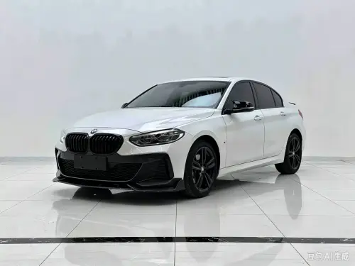 BMW 1-Series, 2023