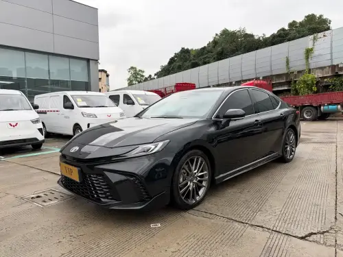 Toyota Camry, 2025
