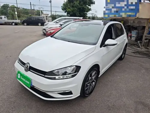 Volkswagen Golf, 2020