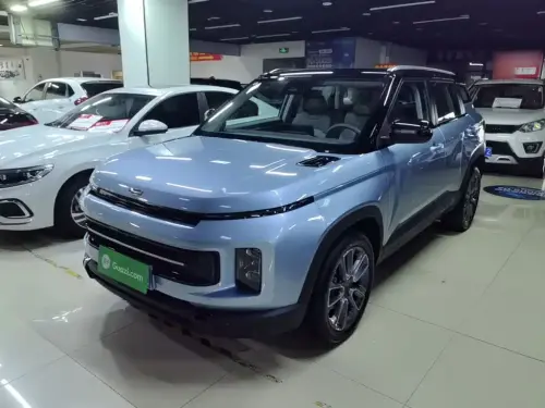 Geely ICON, 2025