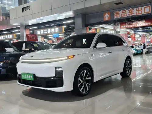 Li Auto L7, 2023