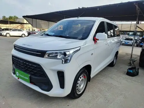 Dongfeng Fengguang 380, 2024