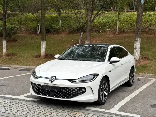 Volkswagen Lamando, 2022