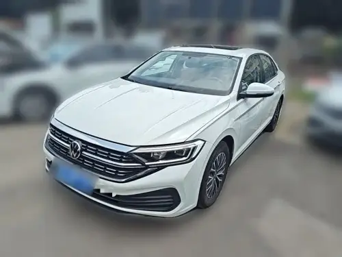 Volkswagen Sagitar, 2025