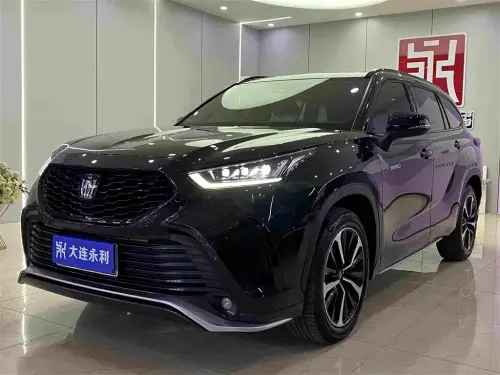 Toyota Crown Kluger, 2024