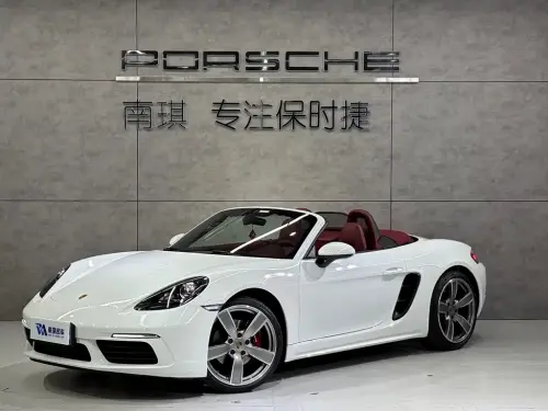 Porsche 718, 2024