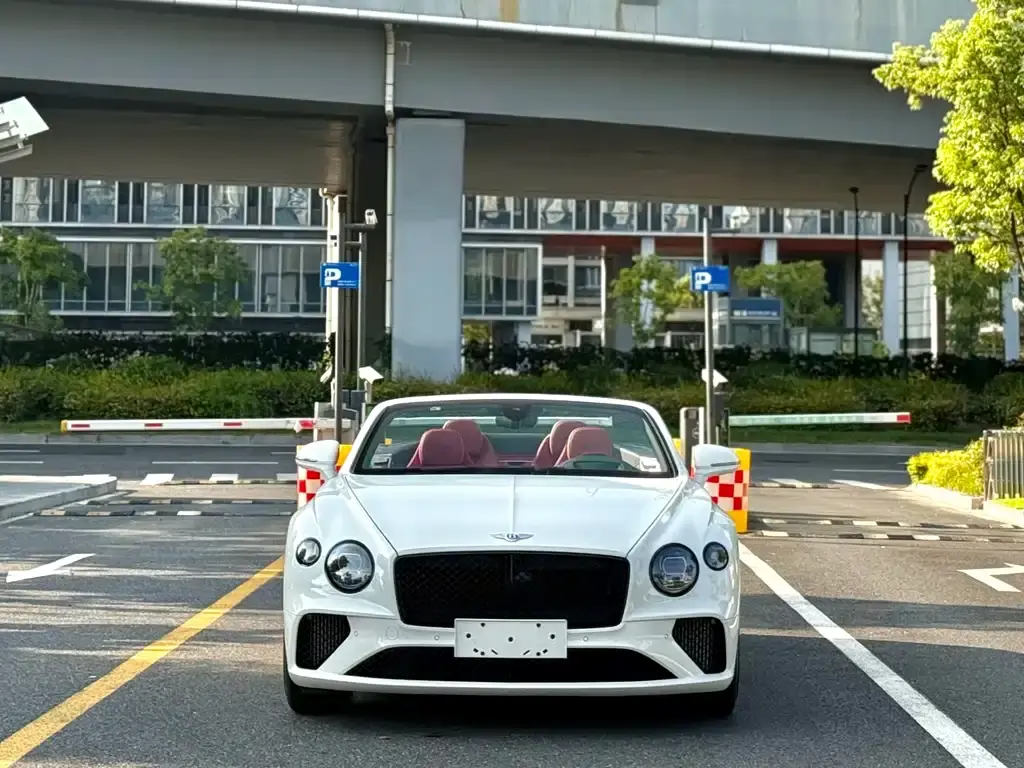 Bentley Continental, 2021