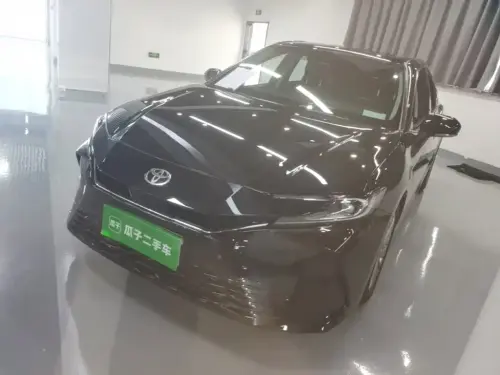 Toyota Camry, 2025