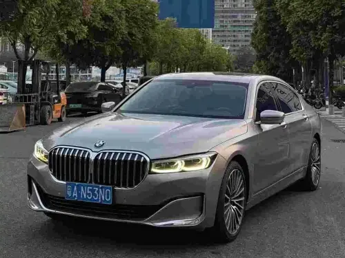 BMW 7-Series, 2021