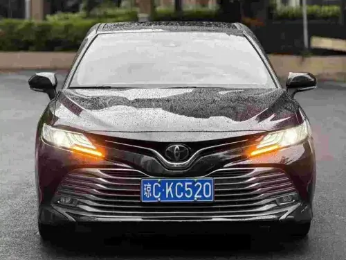 Toyota Camry, 2020
