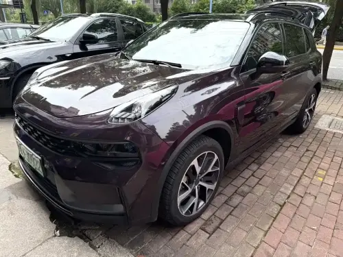 Lynk & Co 01, 2021