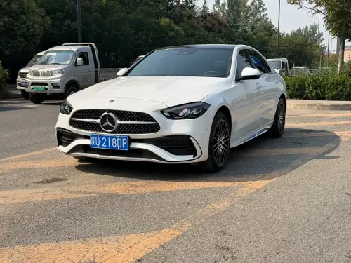 Mercedes-Benz C-Class, 2025