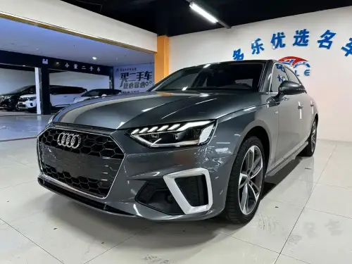 Audi A4, 2021