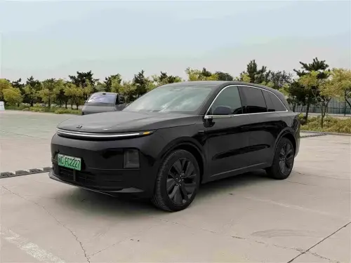 Li Auto L6, 2025