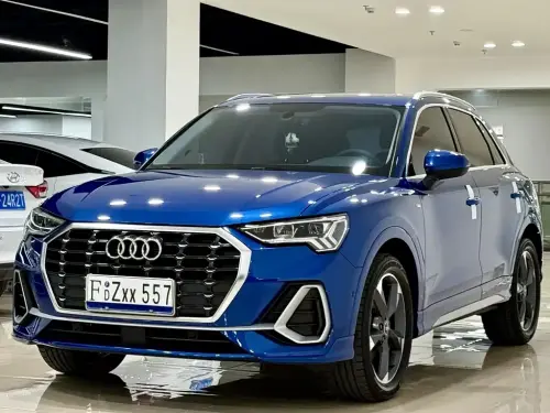 Audi Q3, 2021