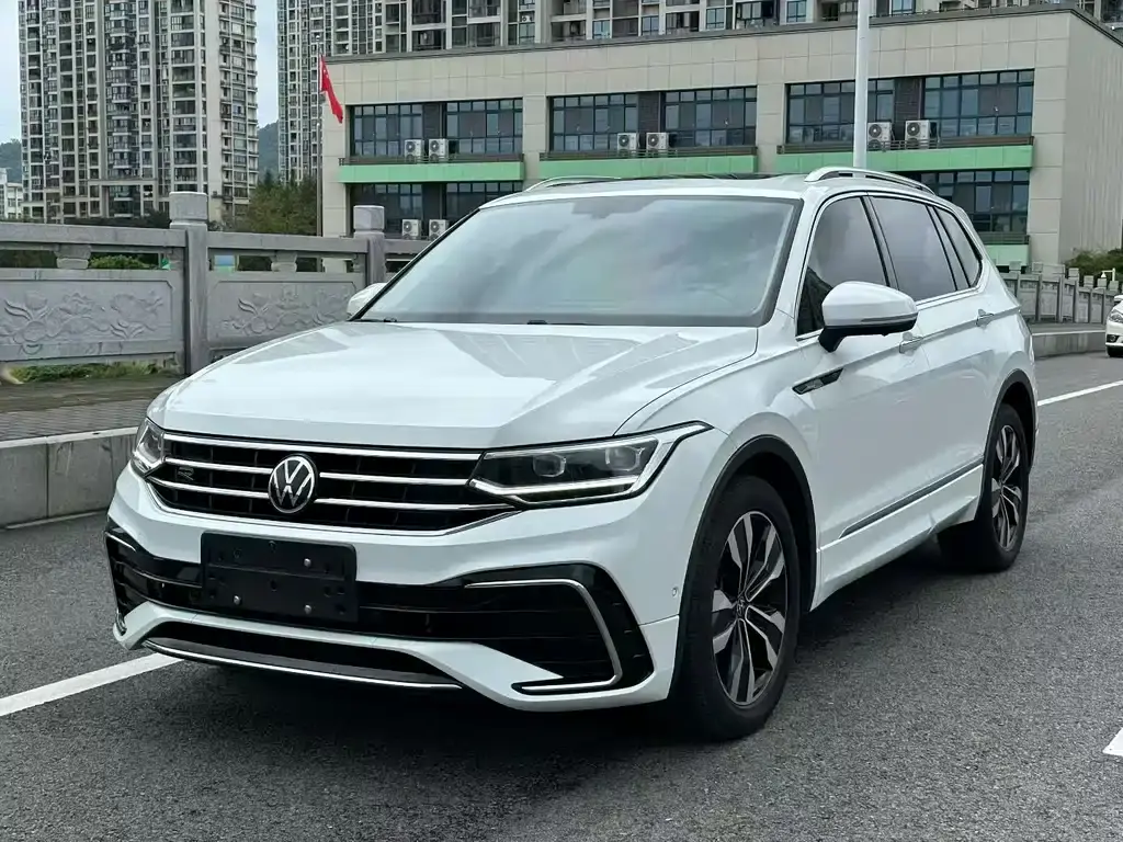 Volkswagen Tiguan, 2024