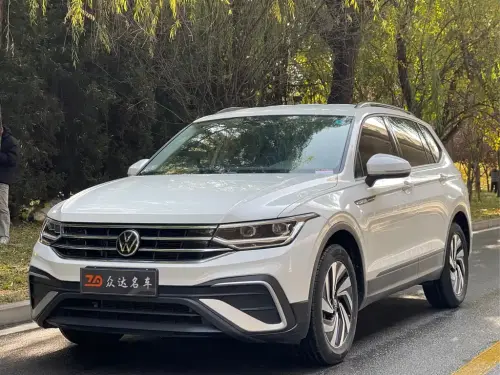 Volkswagen Tiguan, 2022