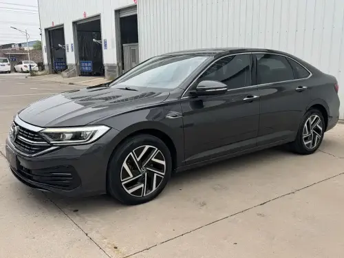 Volkswagen Sagitar, 2023