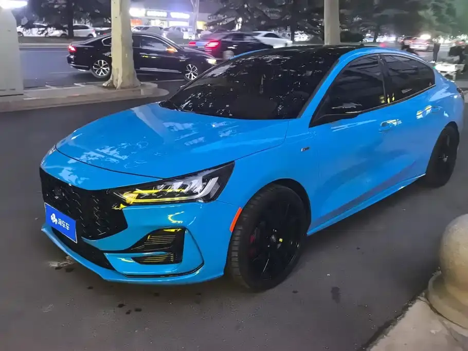 Ford Focus, 2022