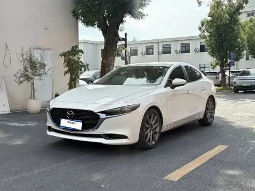 Mazda Mazda3 Axela, 2022