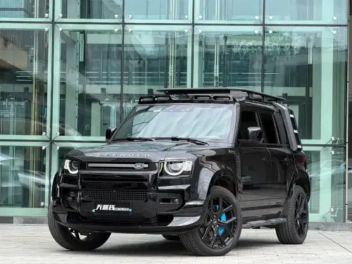Land Rover Defender, 2024