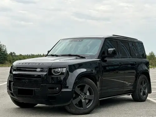 Land Rover Defender, 2026