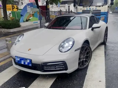 Porsche 911, 2022