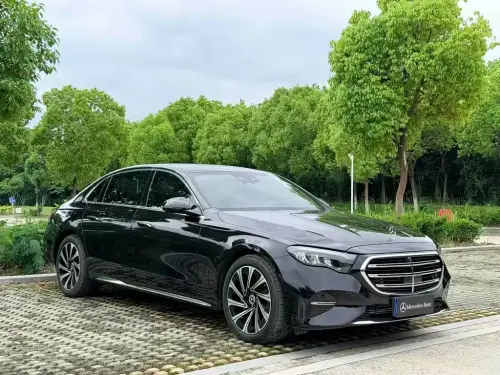 Mercedes-Benz E-Class, 2025