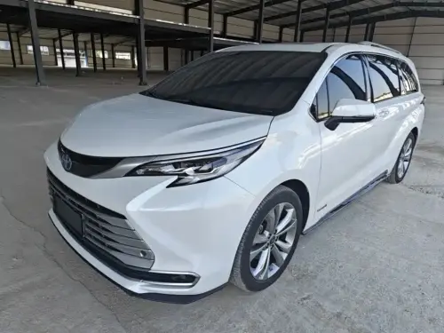 Toyota Sienna, 2023