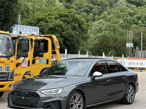 Audi S4, 2023