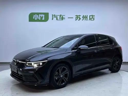 Volkswagen Golf, 2023