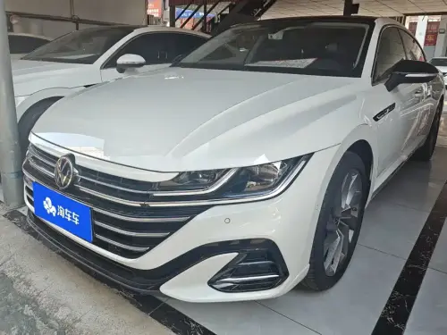 Volkswagen CC, 2023