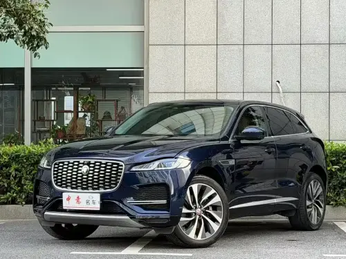 Jaguar F-PACE, 2023