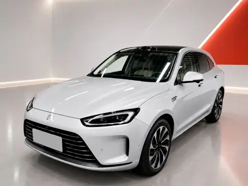 AITO M5, 2023