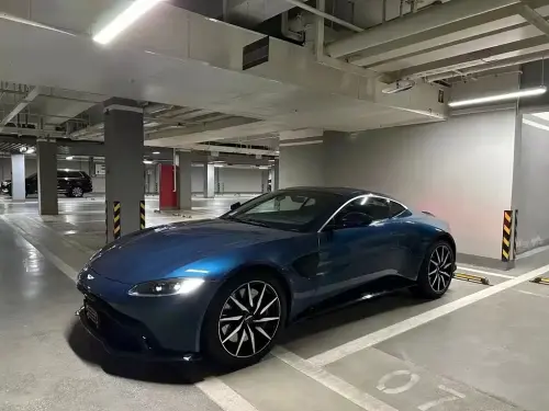 Aston Martin V8 Vantage, 2020